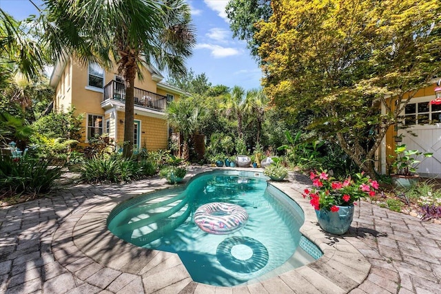 2066 Wappoo Dr, Charleston, SC 29412 - swimming pool with a patio area