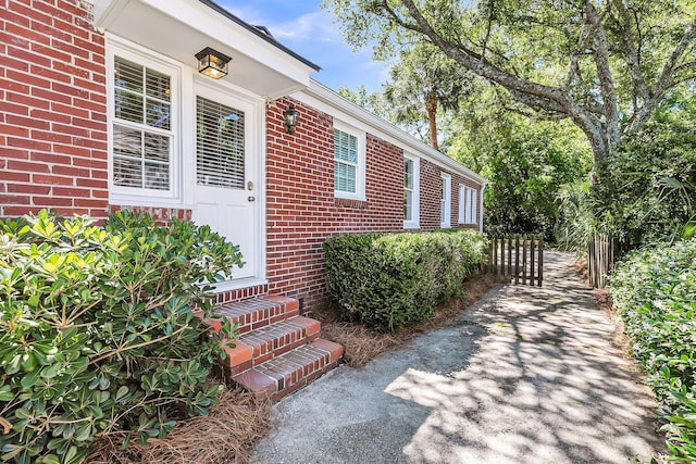 31 Lyttleton St, Charleston, SC 29407 - property entrance featuring brick siding