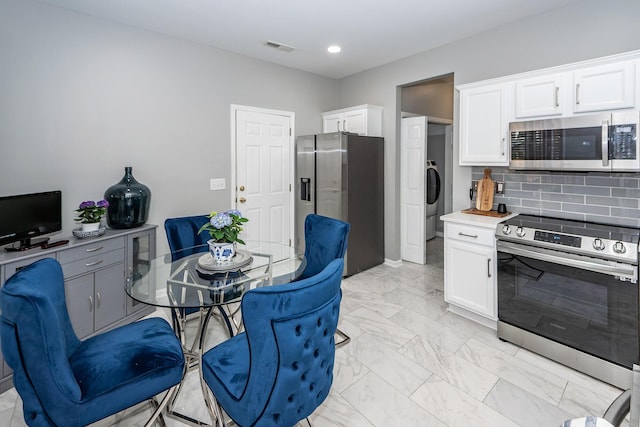 139 Spindle Way, Goose Creek, SC 29445