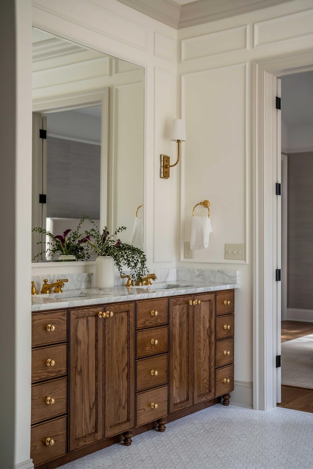 bathroom featuring vanity