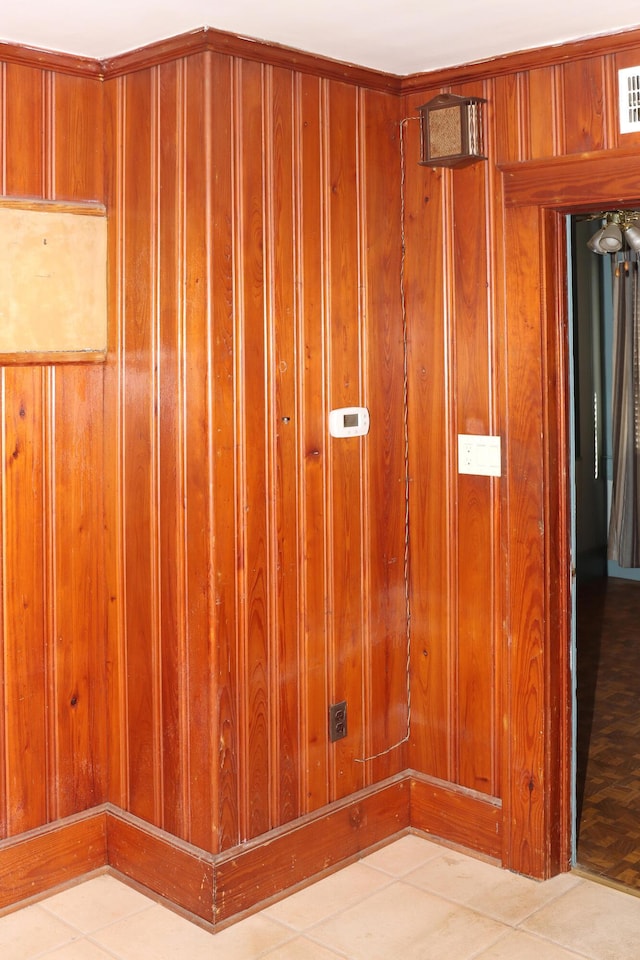 5286 Cameron Rd, Cameron, SC 29030 - room details with wood walls and visible vents
