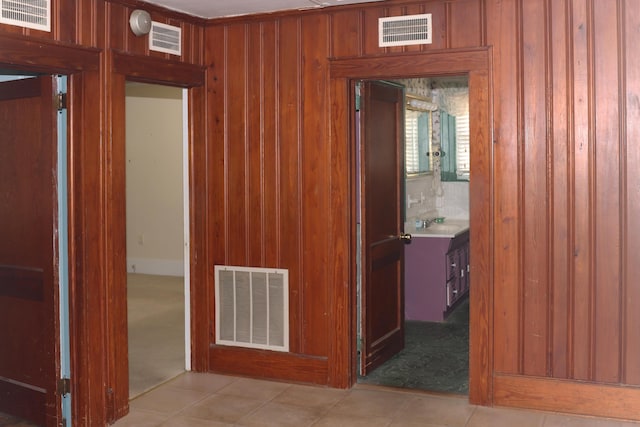 5286 Cameron Rd, Cameron, SC 29030 - hall featuring wood walls and visible vents