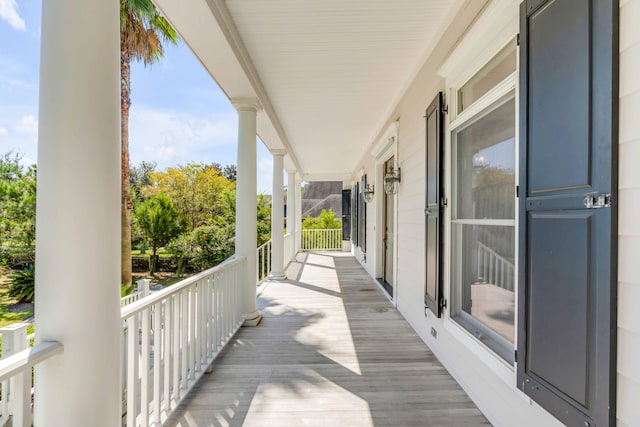 balcony featuring a porch