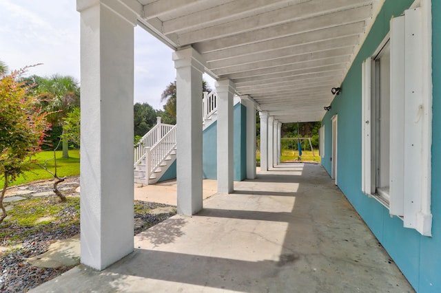 view of patio / terrace with covered porch