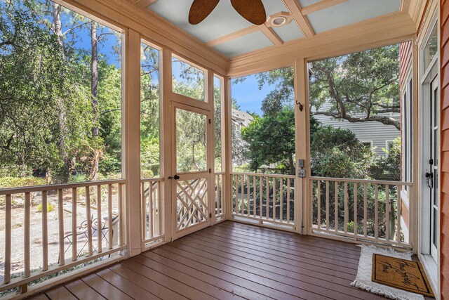 82 Ponsbury Rd, Mount Pleasant, SC 29464 - unfurnished sunroom featuring a ceiling fan