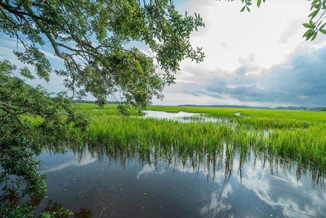 Listing photo 2 for 8467 Middleton Point Ln, Edisto Island SC 29438