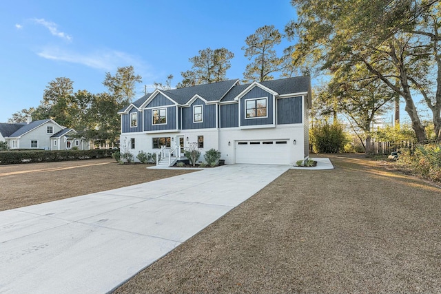 view of front facade with a garage