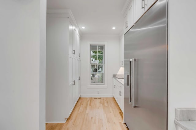 517 Royall Ave, Mount Pleasant, SC 29464 - hallway featuring light wood-type flooring, recessed lighting, baseboards, and crown molding
