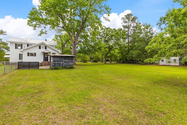 285 Roosevelt Dr, Saint Stephen, SC 29479 - view of yard