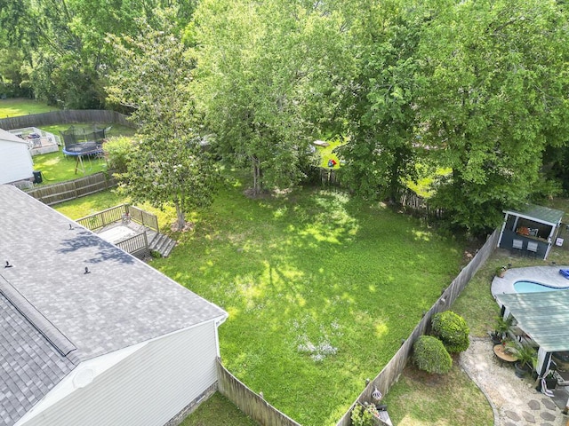5 Drummond Ct, Charleston, SC 29414 - fenced backyard with a trampoline