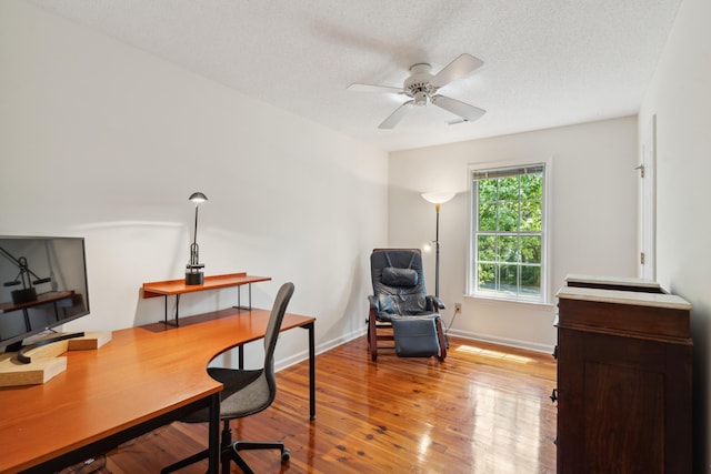 712 Wakendaw Blvd, Mount Pleasant, SC 29464 - office with wood finished floors, ceiling fan, and a textured ceiling