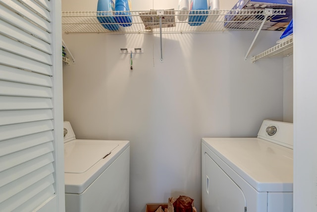 7955 Timbercreek Ln Unit 1807, North Charleston, SC 29418 - laundry area with washer and clothes dryer