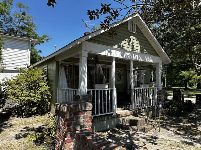 927 N Lemacks St, Walterboro, SC 29488 - view of outdoor structure featuring a porch