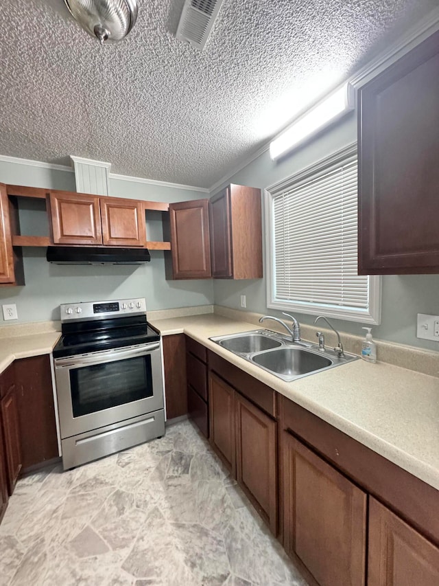 kitchen featuring sink, a textured ceiling, electric range, and light tile patterned floors