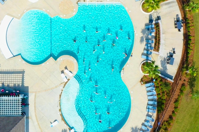629 Marsh Cove Cir, Summerville, SC 29486 - bird's eye view of a pool