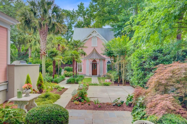62 Eastlake Rd, Mount Pleasant, SC 29464 - view of front of property