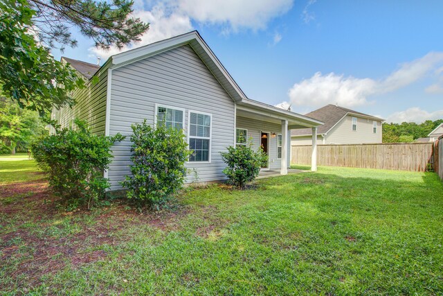 3639 Pimmit Pl, Ladson, SC 29456 - back of property with a patio