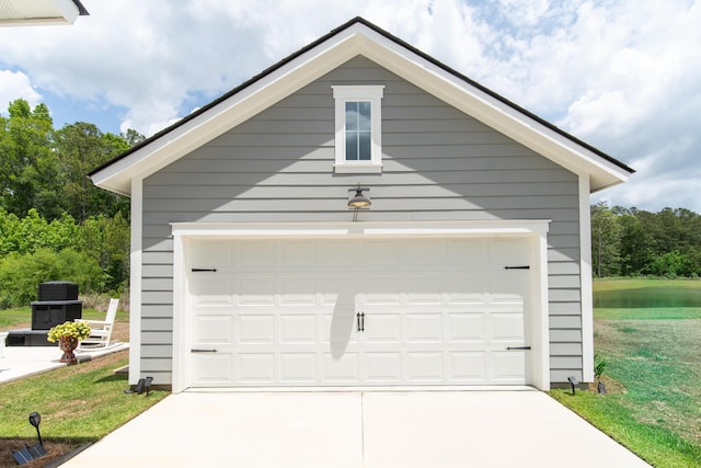 397 Woodgate Way, Summerville, SC 29485 - detached garage with a water view