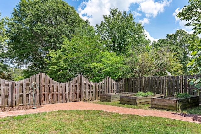 4075 Brown St, Orangeburg, SC 29118 - view of yard with a vegetable garden