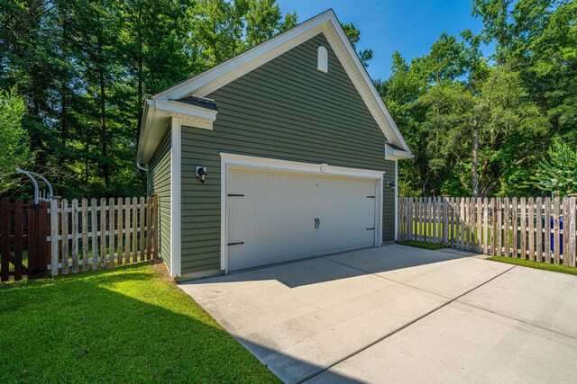 1607 Roustabout Way, Charleston, SC 29414 - view of garage