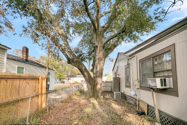 view of yard featuring cooling unit