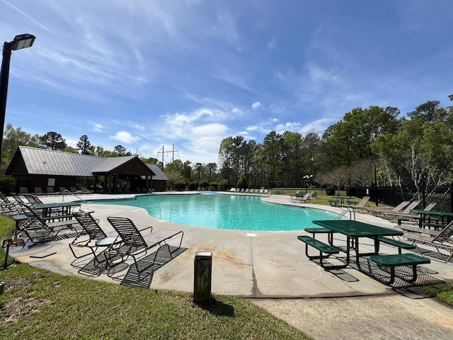 137 Salem Creek Dr, Goose Creek, SC 29445 - community pool with a patio and view of scattered trees