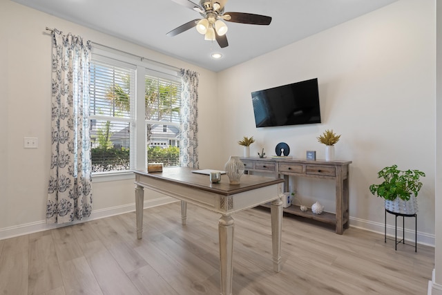 home office with light wood-style flooring, baseboards, recessed lighting, and ceiling fan