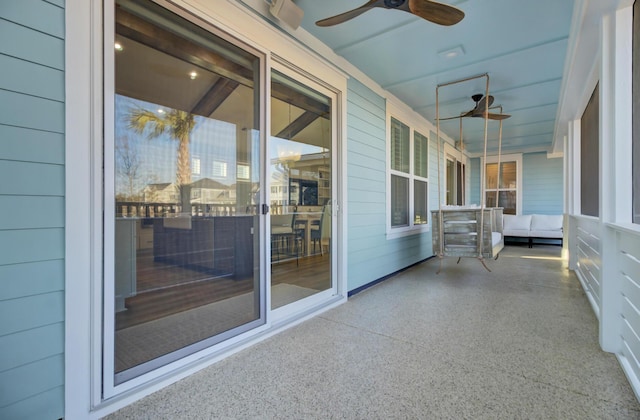 view of patio with ceiling fan