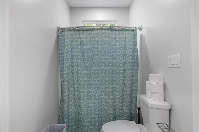 1130 Plantation Overlook Dr, Moncks Corner, SC 29461 - bathroom featuring toilet and a shower with curtain
