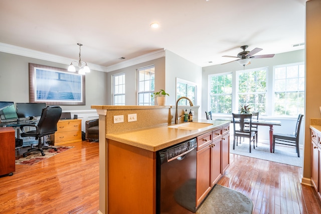 kitchen with sink, dishwasher, light hardwood / wood-style flooring, a kitchen island with sink, and ceiling fan with notable chandelier