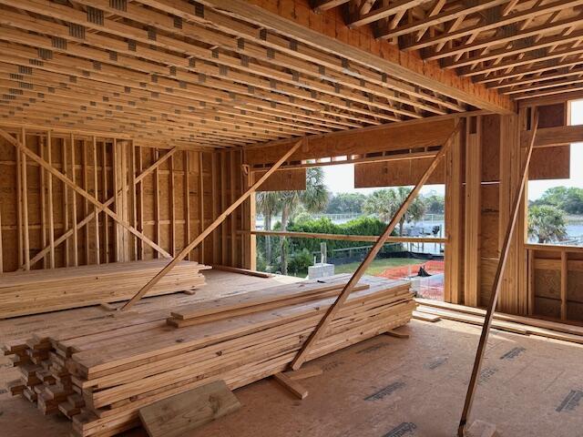11 Tabby Ln, Isle Of Palms, SC 29451 - miscellaneous room with a healthy amount of sunlight