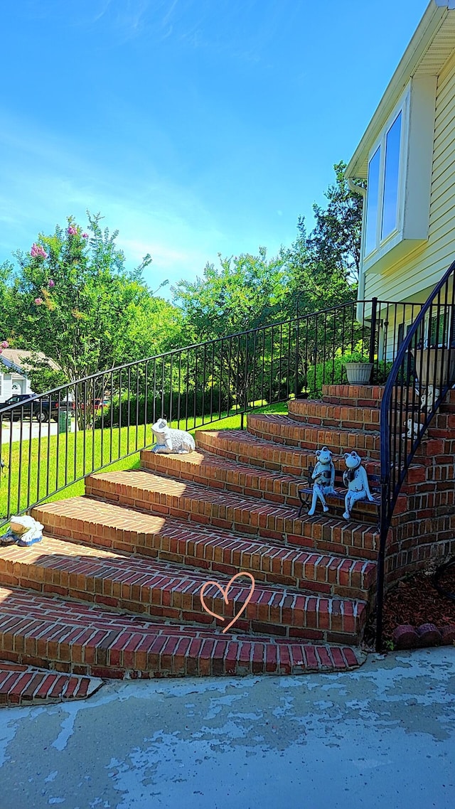 117 Valeworth Dr, Irmo, SC 29063 - view of yard with stairs