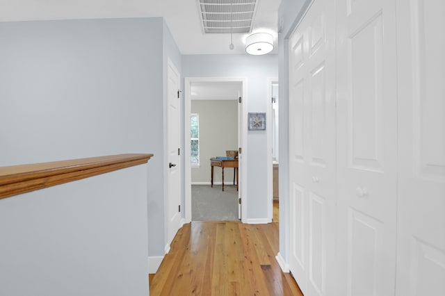1394 Center Lake Dr, Mount Pleasant, SC 29464 - hall featuring light wood-style floors and baseboards