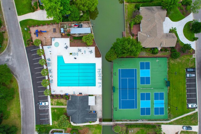 1394 Center Lake Dr, Mount Pleasant, SC 29464 - aerial view of a pool area