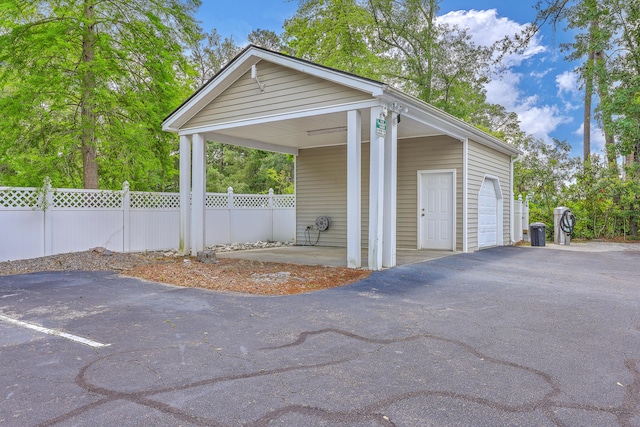 188 Midland Pkwy Unit 516, Summerville, SC 29485 - view of vehicle parking featuring fence