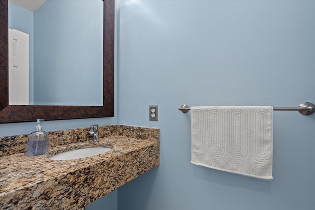 bathroom featuring a sink