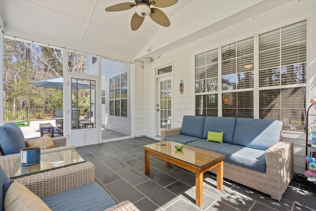 view of patio featuring outdoor lounge area and ceiling fan