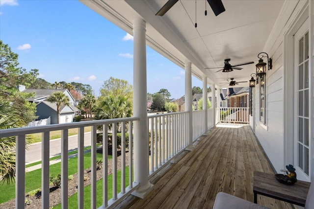 deck with ceiling fan