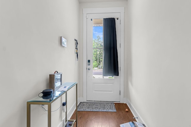 7812 Park Gate Dr, North Charleston, SC 29418 - entryway with dark wood-style floors and baseboards