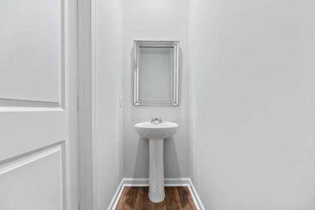 491 Cedarview Rd, Summerville, SC 29486 - bathroom featuring wood finished floors and baseboards