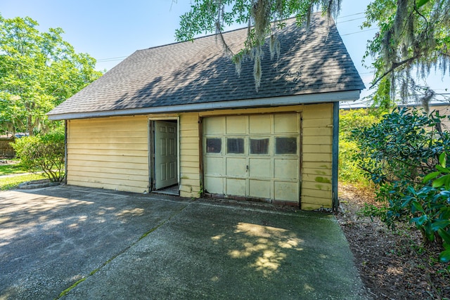 5302 Helene Dr, North Charleston, SC 29418 - detached garage with asphalt driveway