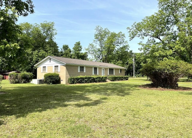 6287 Sniders Hwy, Walterboro, SC 29488 - ranch-style home with a front lawn