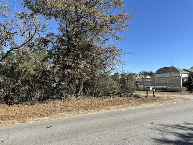 1096 Bee Hive Rd, Awendaw, SC 29429