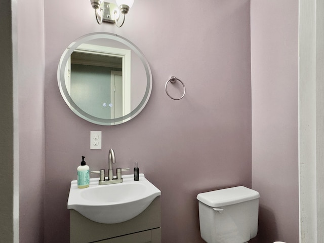 10 Stallion Ct, Charleston, SC 29407 - bathroom with vanity and toilet