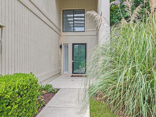 10 Stallion Ct, Charleston, SC 29407 - property entrance featuring a wooden deck