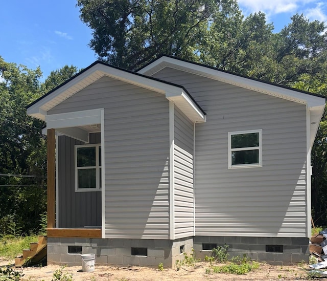 2635 Tillman St, North Charleston, SC 29405 - view of property exterior featuring crawl space