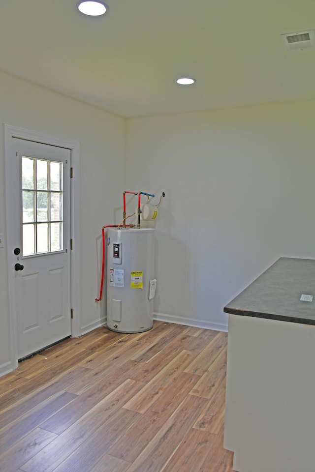 1101 Stuart Dr, Moncks Corner, SC 29461 - utilities featuring electric water heater