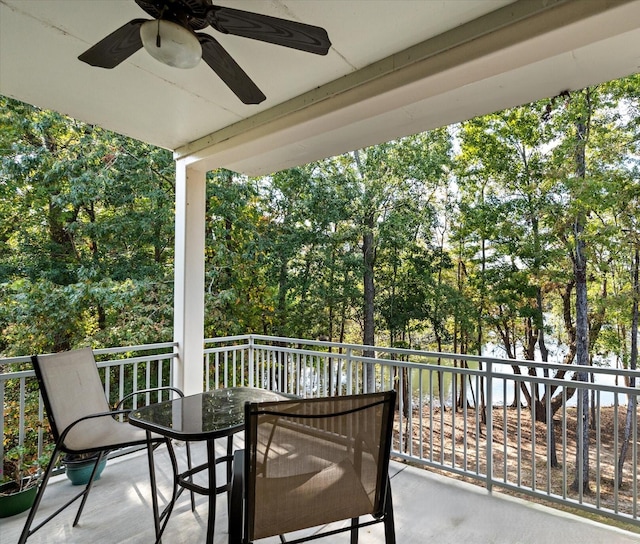 balcony with ceiling fan