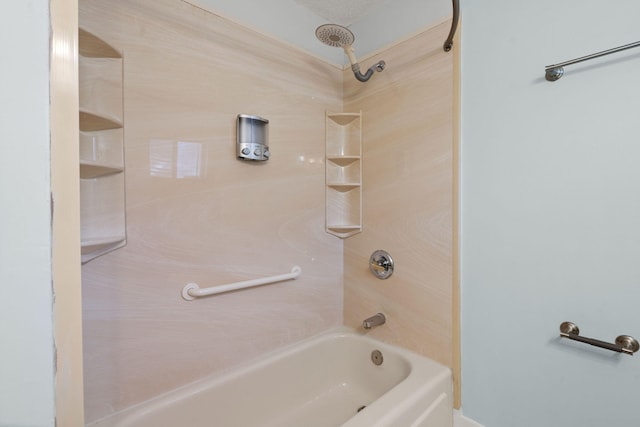 bathroom featuring shower / tub combination