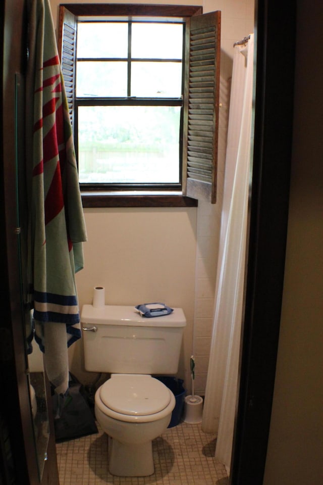 20 Anderson Ave, Charleston, SC 29412 - bathroom with toilet and tile patterned flooring